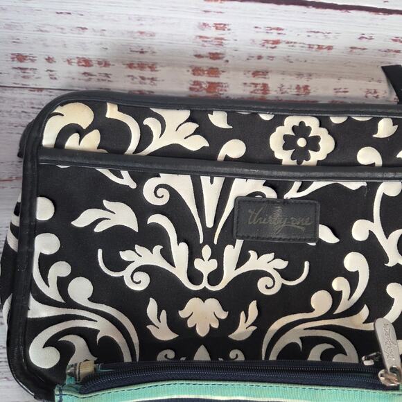Thirty One Studios Lot 13 Bags Utility Tote Shoulder Pouch Wallets Purse Covers - Picture 7 of 13